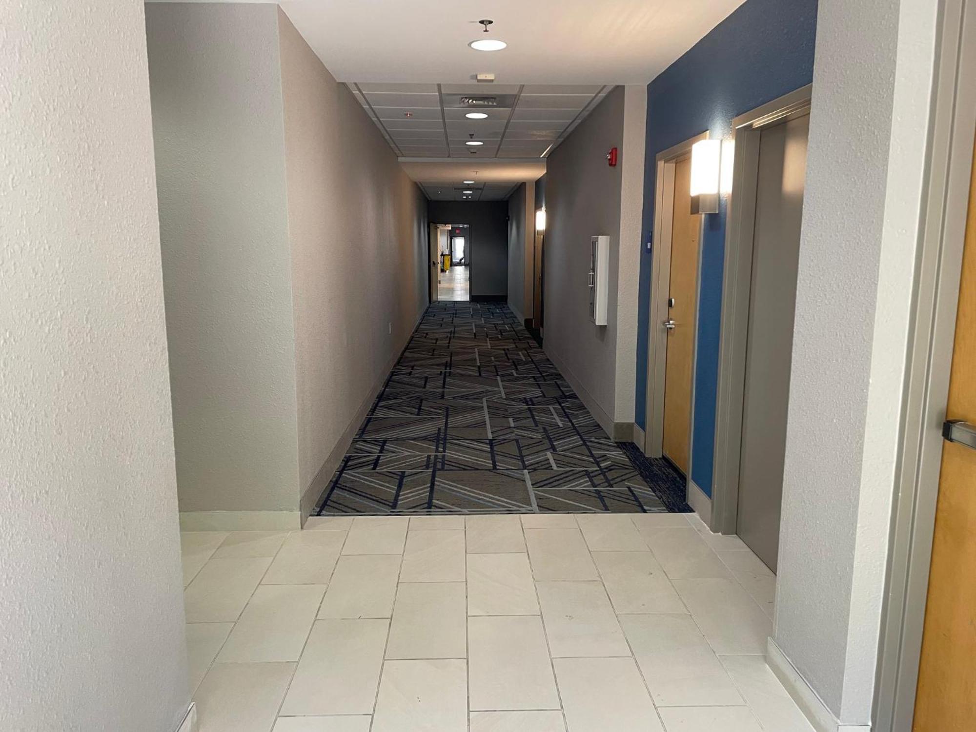 Holiday Inn Express Hotel Raleigh Southwest By Ihg Bagian luar foto